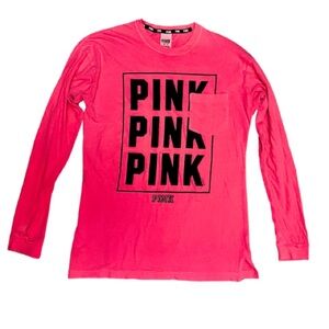 Victoria's Secret Pink Black Logo Graphic Pink TShirt Size XS Y2K Barbiecore‎